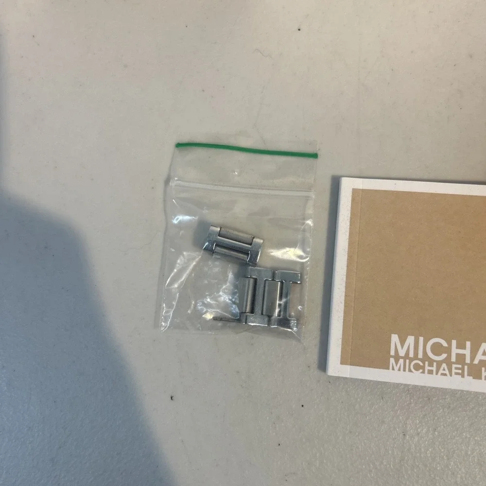 Michael Kors Skylar MK6053 Silver Stainless Watch Black Dial w/ Box Manual Links